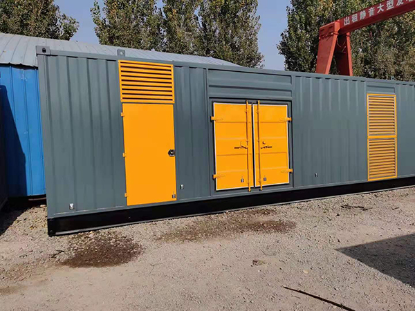 光坡镇300kw 柴油发电机组用多大的空气开关？